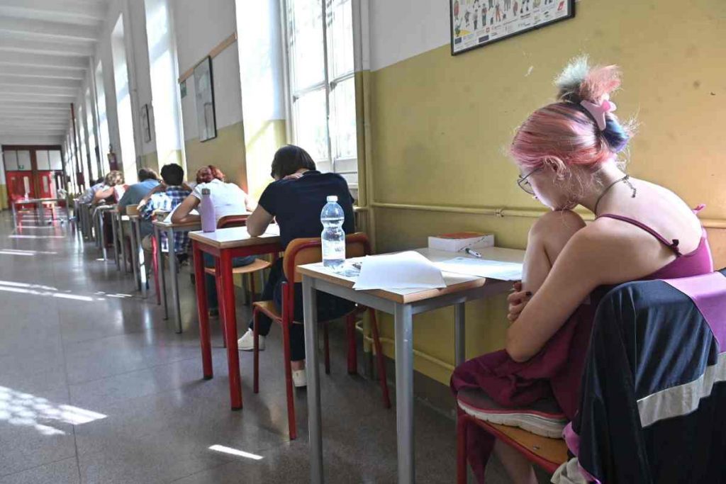 Maturità prima prova di Italiano con Quasimodo Piero Angela e Oriana