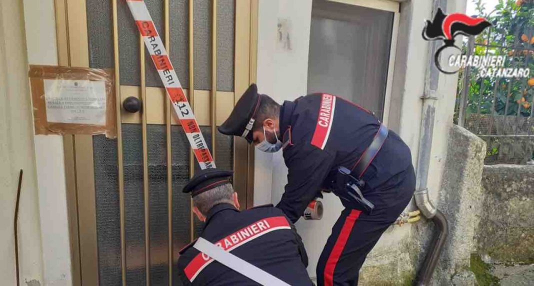 Femminicidio A Catanzaro, Confessa Di Aver Ucciso La Moglie Al Datore ...