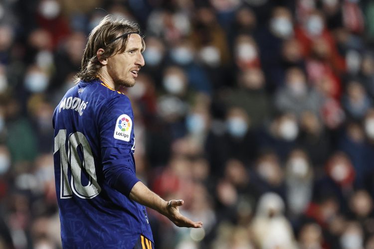 Modric in Rayo Vallecano Real Madrid